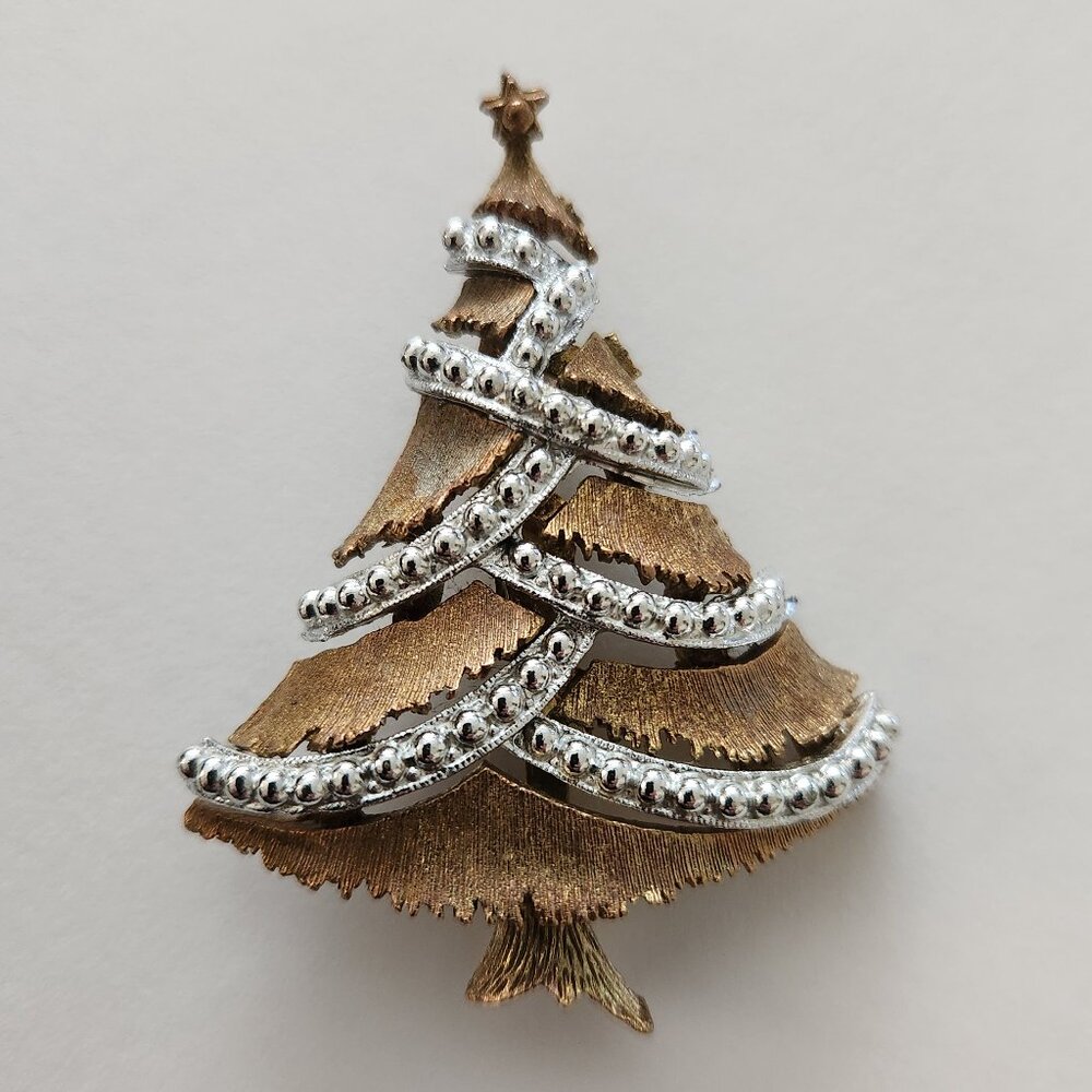 Vintage Christmas Tree Brooch Gold-Tone Metal